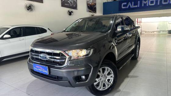 FORD RANGER 3.2 XLT 4X4 CD 20V DIESEL 4P AUTOMÁTICO